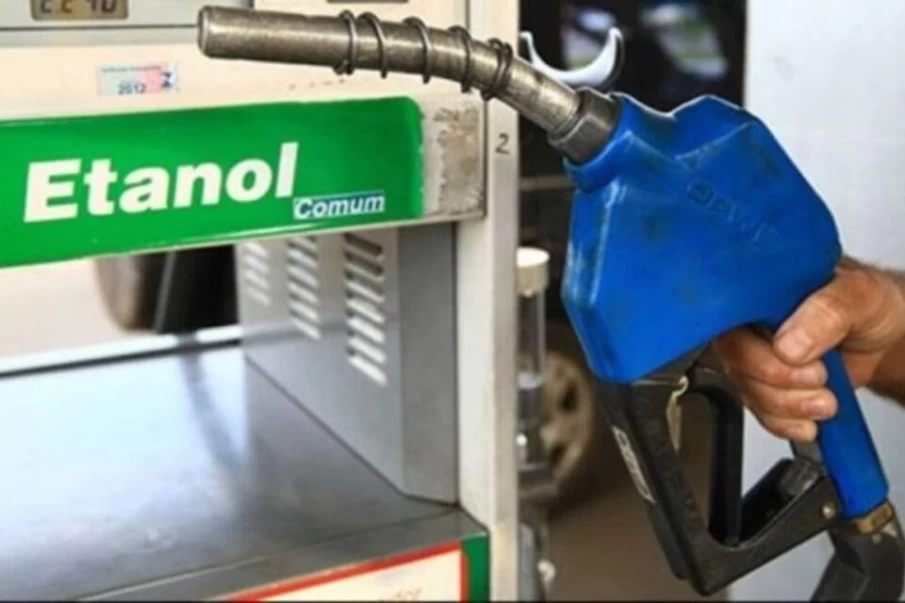 Gasolina e etanol caem alguns centavos na primeira quinzena de novembro